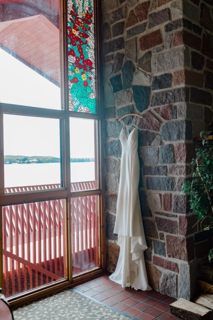 Gallery 82 MOTIS WEDDING FAIRHILLS RESORT TWO BIRDS PHOTOGRAPHY 011 of 040 scaled 1